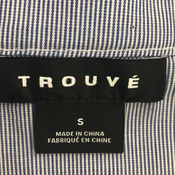 NEW Trouve Off Shoulder Bell Sleeve Top - Picture 3 of 5